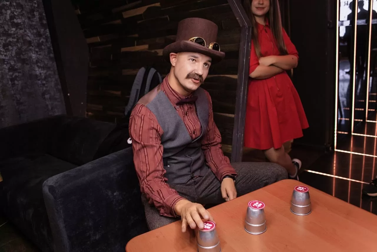 игры активации наперстки на тимбилдинг в стиле стимпанк