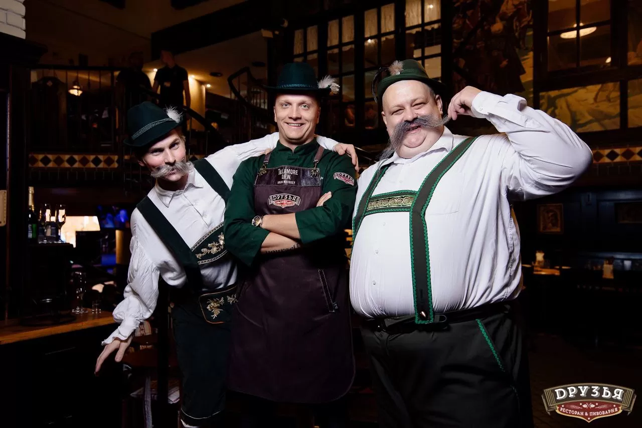 Аниматоры баварцы на вечеринку Октоубер фест