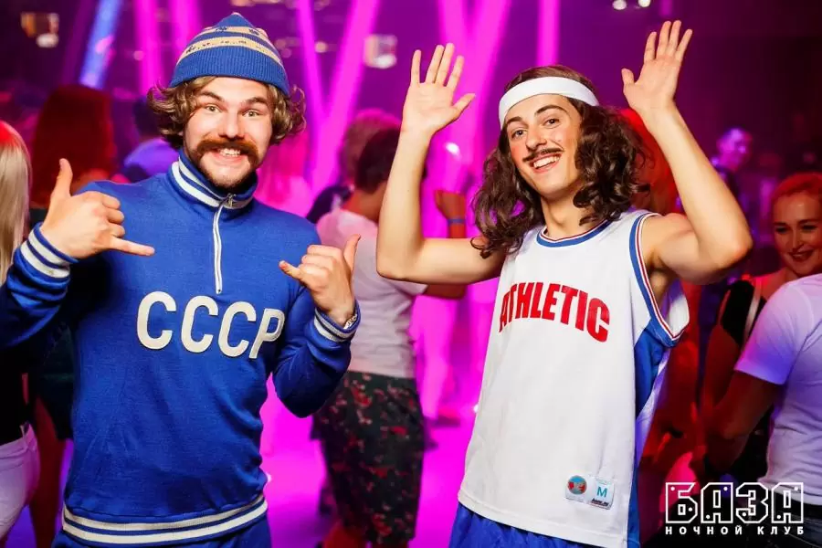 Спортсмены