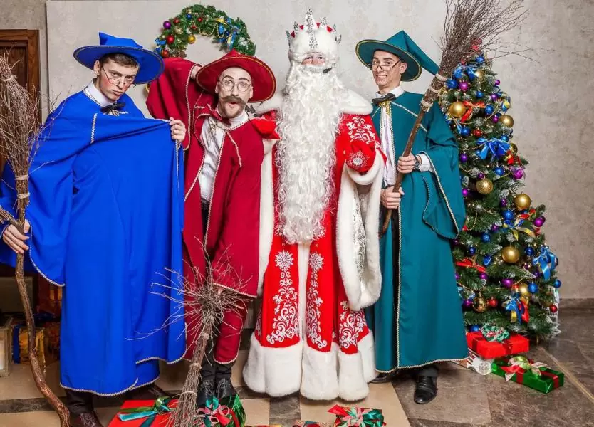 аниматор волшебник маг и дед мороз на фотозоне