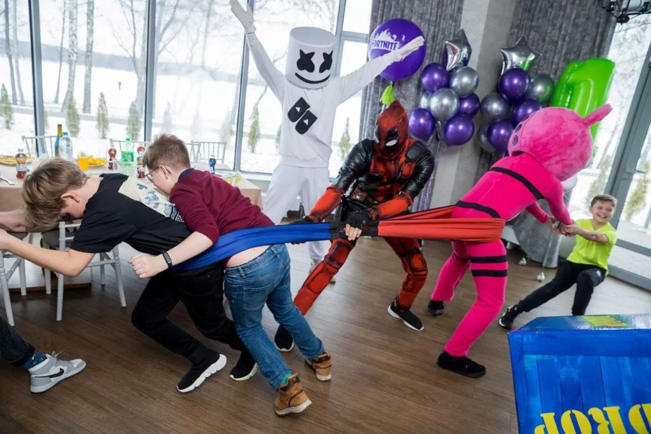 Аниматор Маршмеллоу на детский праздник Фортнайт