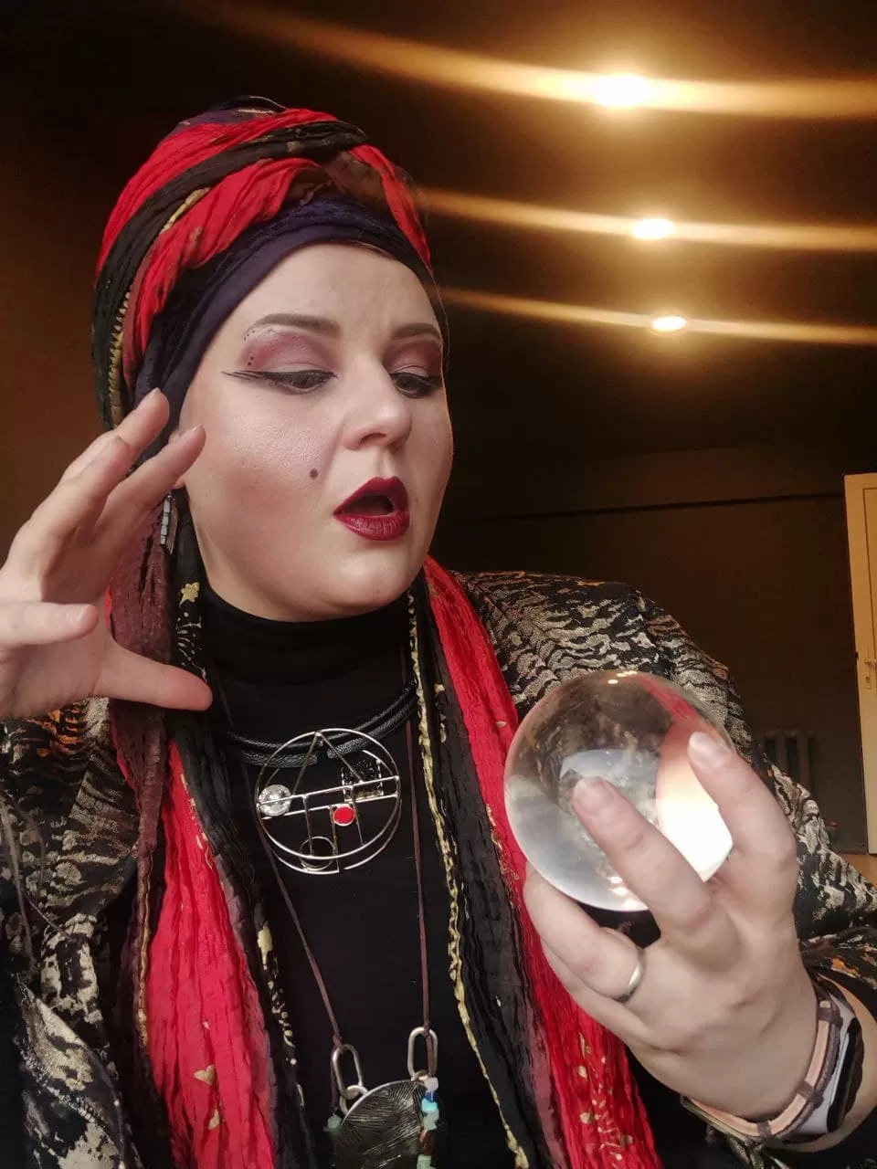 Аниматор Гадалка на праздник Минск