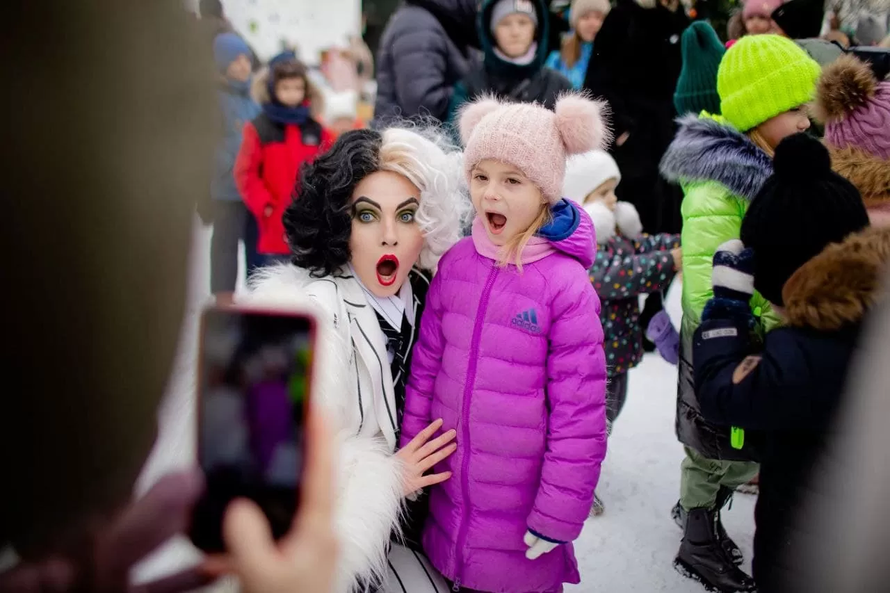 Аниматор Круэлла в Минске