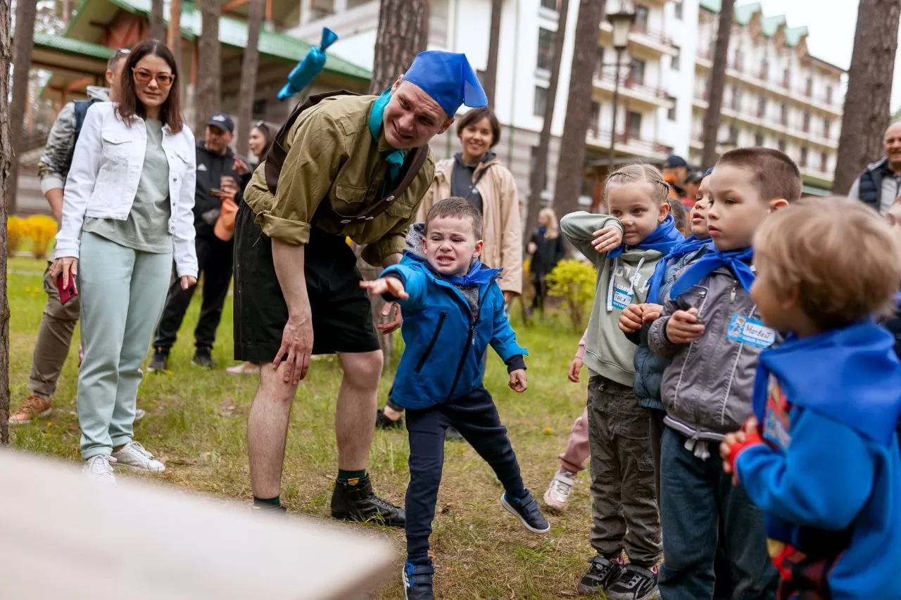 детский праздник в стиле скаутов
