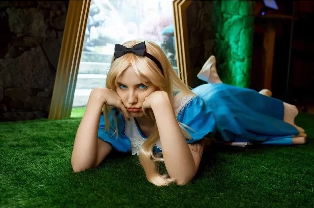 Аниматор Алиса в Стране Чудес